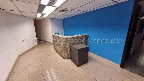 Oficina En Alquiler En La Urbina 24-22175 Rafael Duarte 