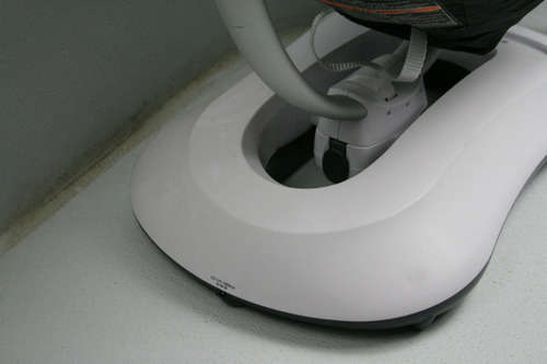 Imagen 5 de 5 de Mecedora Columpio Para Bebé 4moms Rockaroo