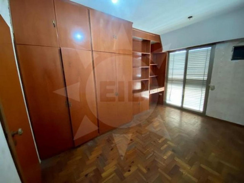 Imagen 2 de 13 de ::: Eib Vende Casa De Estilo A Reformar :::