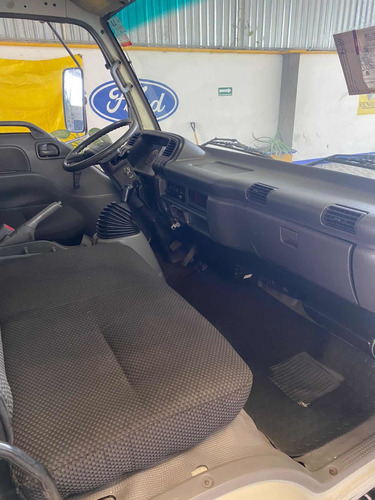 Imagen 4 de 13 de Isuzu Elf 400 2007 Caja Termica