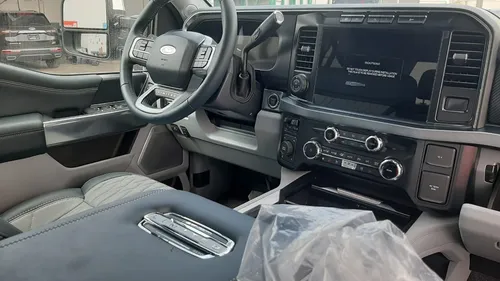 Ford F-250 Limited Diesel 6.7l V8 Ta