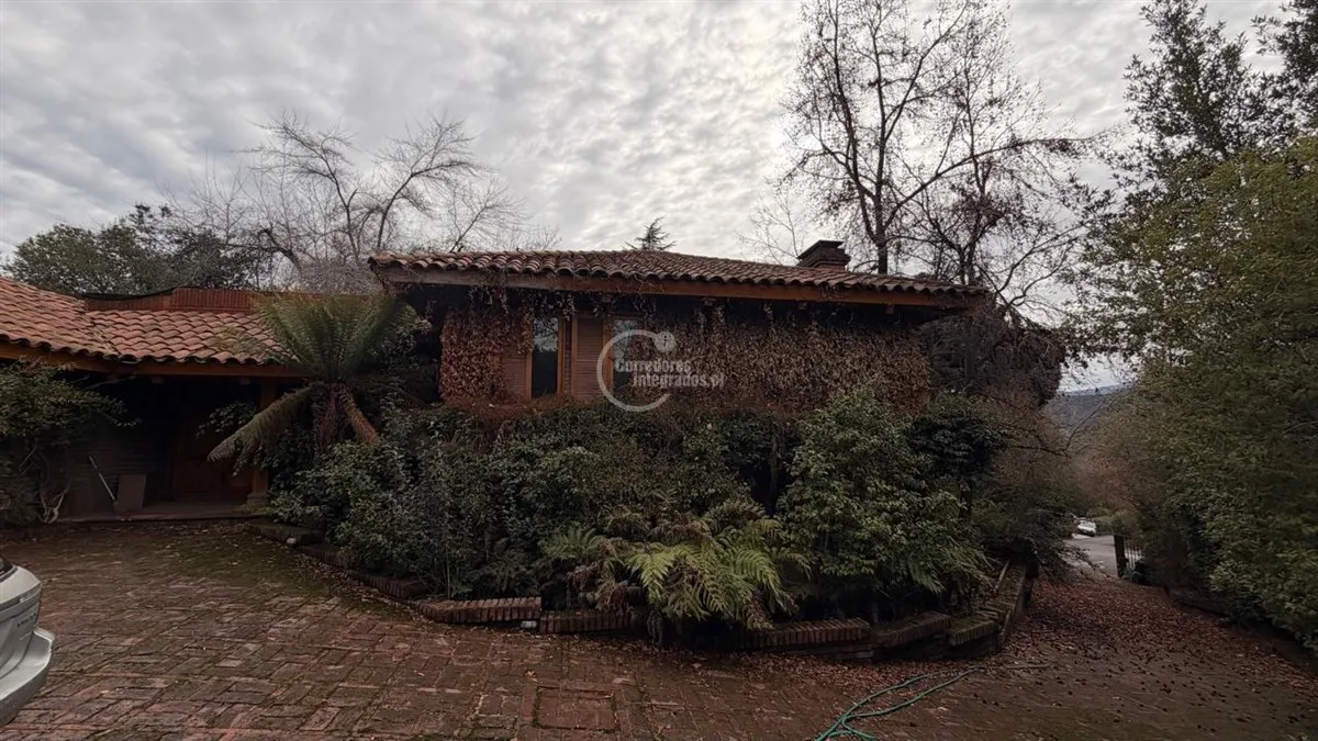 Imagen 5 de 15 de Casa En Venta De 5 Dorm. En Lo Barnechea