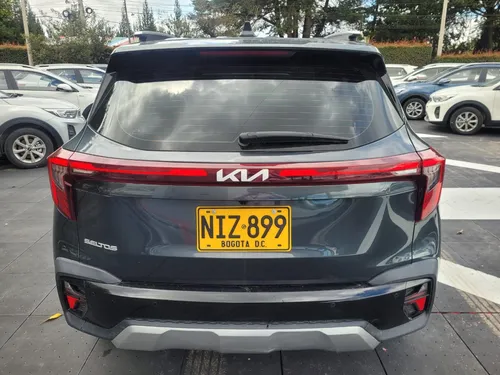 Kia Seltos 2.0 Zenith 4X2
