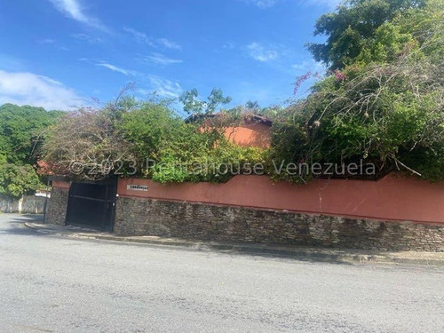 Excelente Casa En Venta Ub Cumbres De Curumo