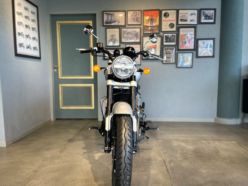 Royal Enfield Super Meteor 650 - Interstellar Grey - 0km