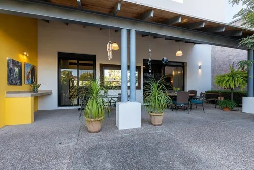 En Venta Casa Con Casas De Huéspedes En San Miguel De Allende: La Malcontenta