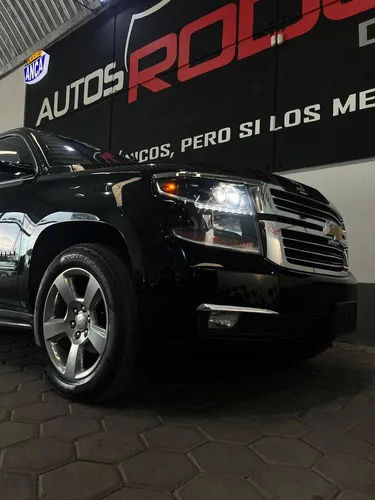 Chevrolet Suburban 5.4 Premier Piel 4x4 At