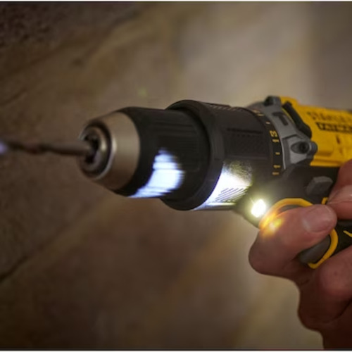 Taladro Percutor Stanley Sbd715c2k-ar Inalámbrico 13mm 20v Amarillo