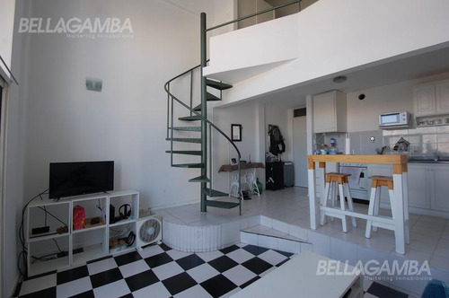 2 Amb En Duplex Olivos.