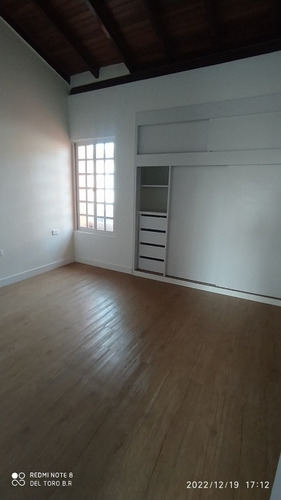 En Venta Town House Urb.araguama Country. Maracay Dt
