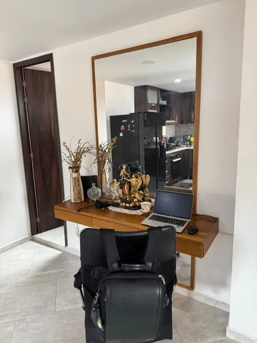 Apartamento En Venta En El Nogal-los Almendros. Cod V24083