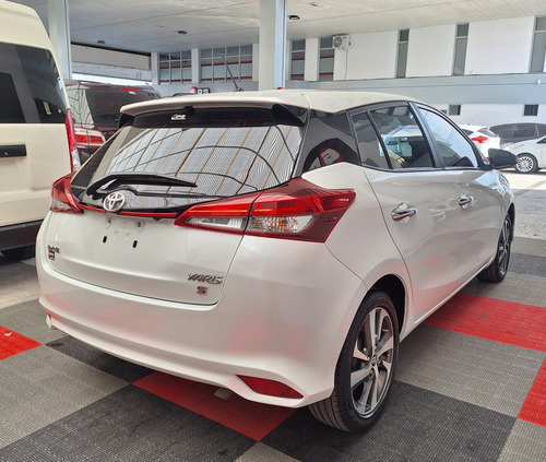 Toyota Yaris 1.5 107Cv S Cvt