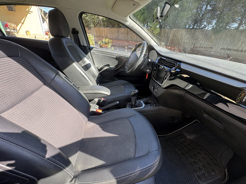Peugeot 301 1.6 Allure Plus