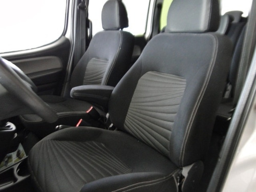Fiat Doblo 1.8 Mpi Essence 7l 16v Flex 4p Manual