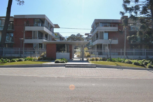 Venta Apartamento 1 Dormitorio Carrasco Ref 509