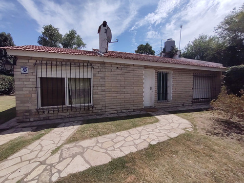 Imagen 2 de 30 de Venta Casa Quinta Pileta Hosteria Lujan Zona Oeste