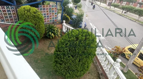 Casa En Venta En Cabecera Del Llano. Cod V61678