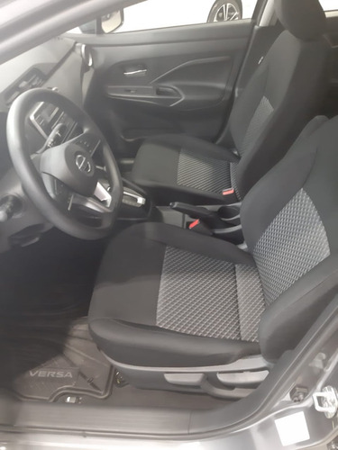 Imagen 8 de 10 de Nissan Versa Sense Cvt