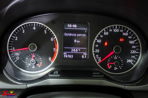 Volkswagen Fox 1.6 Connect Total Flex 5p