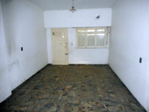 Imagen 3 de 16 de Departamento 3 Amb. Pta. Baja Al Fte. - Lomas Del Mirador