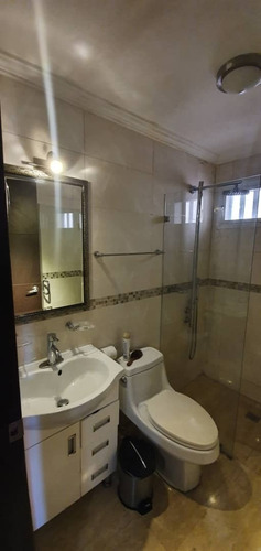 Imagen 6 de 17 de Se Alquila O Vende Espectacular Casa En Casa Bote