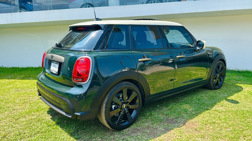 Mini Cooper Resolute