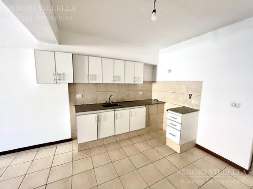 Imagen 3 de 8 de Pje. Araya 900 - Monoambiente Divisible En Venta - Rosario