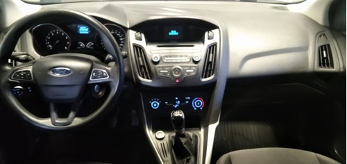 Imagen 8 de 10 de Ford Focus S 1.6 5p Nafta Modelo 2016