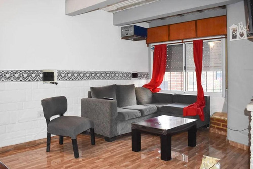 Casa Venta 2 Dormitorios 1 Baño 1 Patio 3 Cocheras 1140 Mts 2 Totales - Lisandro Olmos