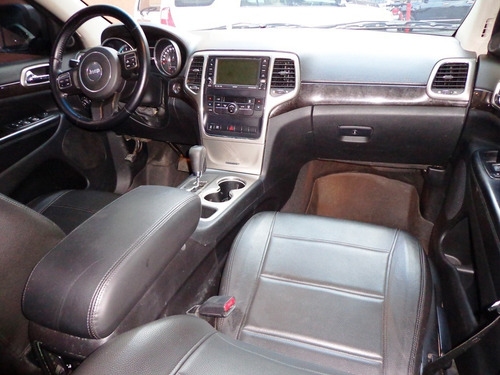 Imagen 7 de 10 de Jeep Grand Cherokee Laredo 2011 4x2 Automático