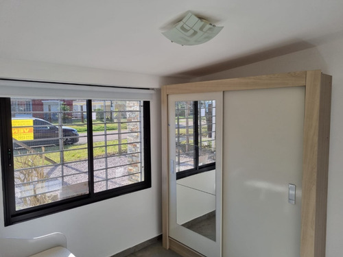 Imagen 14 de 30 de Casa Totalmente Reciclada En Las Toscas 982lt