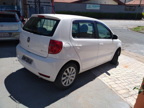 Imagem 4 de 9 de Vw Fox 1.6 8v Imotion 2011 Automático