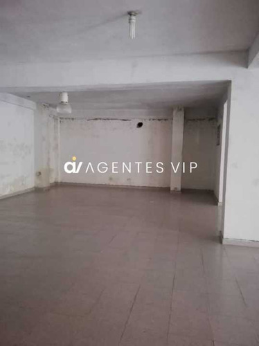 Imagen 9 de 25 de Se Vende Local Comercial Centro Profesional Anibal Dominicci