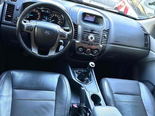 Ford Ranger 2.5 XLT 4X2 CD 16V FLEX 4P MANUAL