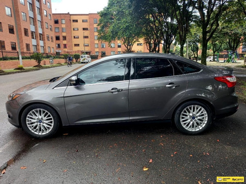 Imagen 6 de 12 de Ford Focus Titanium At