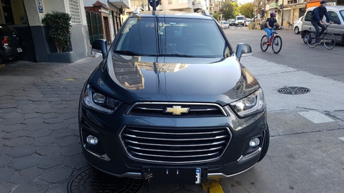 Chevrolet Captiva 2018 2.4 Lt Gris Suv 7 Asientos 1* Mano