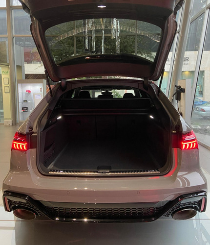 Audi RS6 4.0 V8 Performance Tiptronic Quattro