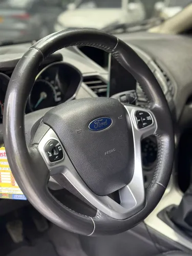 Ford Fiesta 1.6 Sportback Se Mecánica