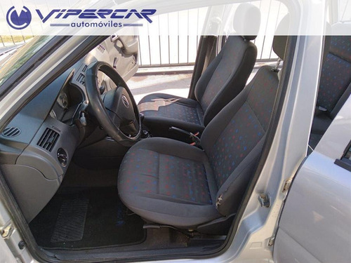 Volkswagen Gol 1400 Y 48 Cuotas En $ 1.0 2005 Impecable!
