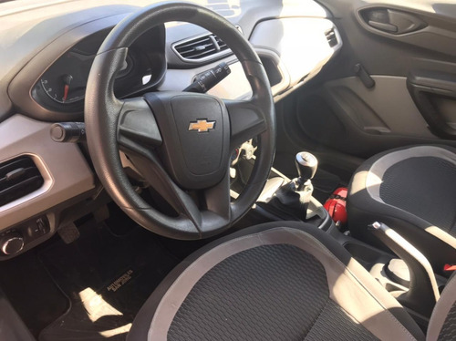 Chevrolet Onix Lt Rojo