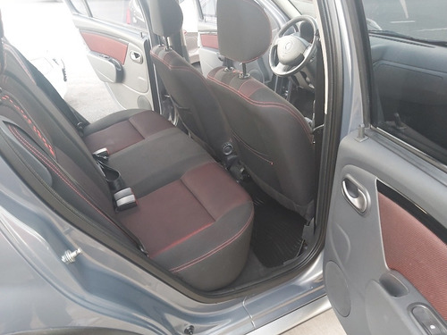 Renault Sandero Stepway 2013 1.6 Privilege Nav 105cv