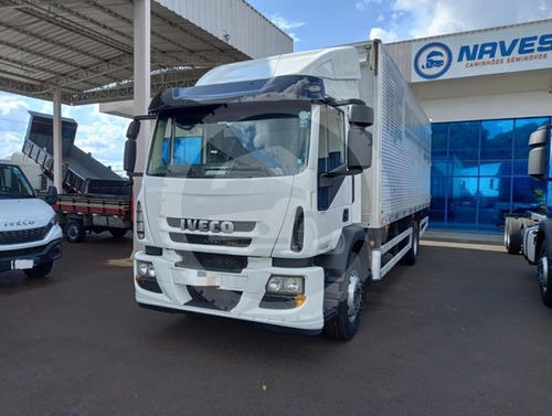 Iveco Tector 170e28 4x2 - 2013 - Naves Seminovos!