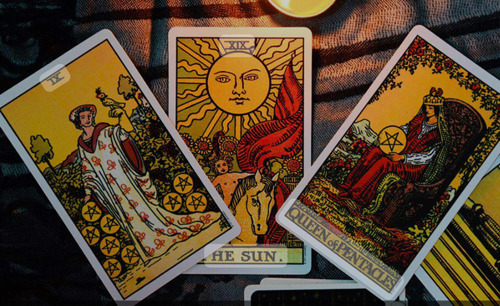 Consulta Espirituales A Través Del Tarot Y El Tabaco