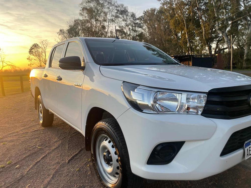 Toyota Hilux 2.4 Cd Dx 150cv 4x2