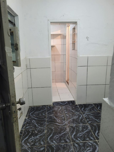 Casa Reformada 1 Quarto 1 Banheiro Proximo Ao Caxias D'or Parque Duque 25 De Agosto Duque De Caxias