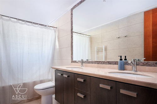 Departamento En Venta De 4 Dorm. En Vitacura