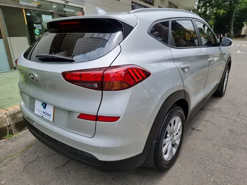 Hyundai Tucson 2.0 Advance 4X2 At