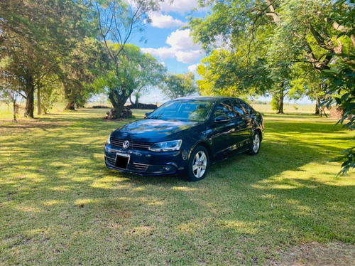 Volkswagen Vento 2.5 Luxury 170cv 2012