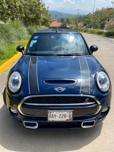 Mini Cooper 2.0 S Hot Chili Convertible At