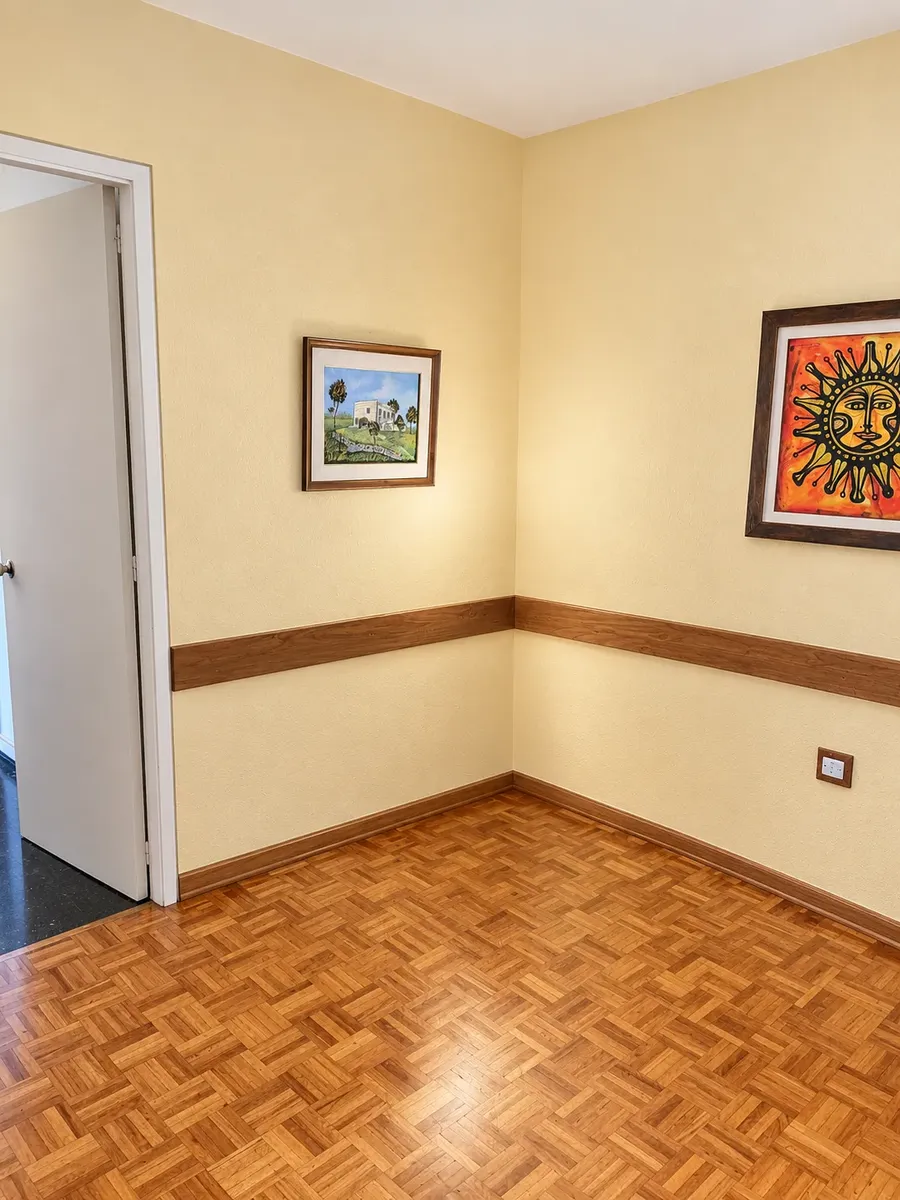 Alquiler Apartamento 2 Dormitorios, Parque Batlle, Posible 3er Dormitorio. Garaje · Foto 3